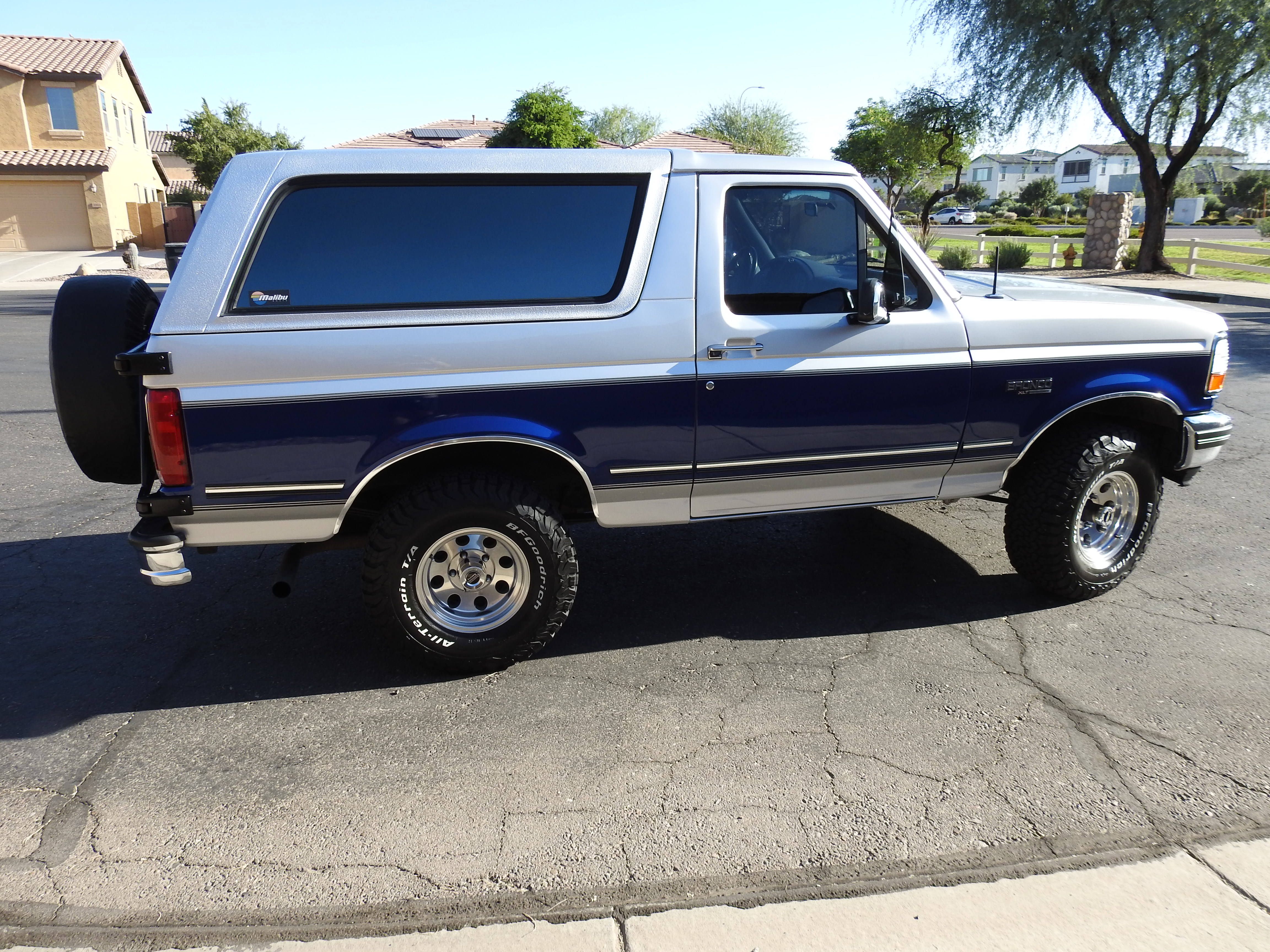 Used 1996 Ford Bronco AWD/4WD image 4