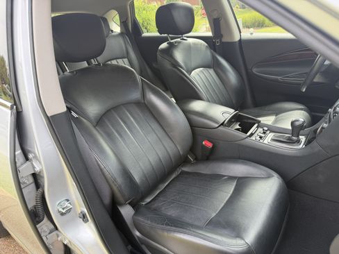 Used 2017 INFINITI QX50 AWD w/ Technology Package image 9