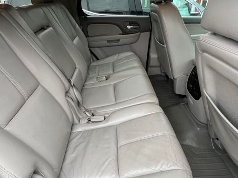 Used 2012 Chevrolet Tahoe LT RWD image 12