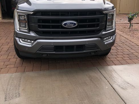 Used 2021 Ford F150 Lariat w/ Equipment Group 502A High image 4