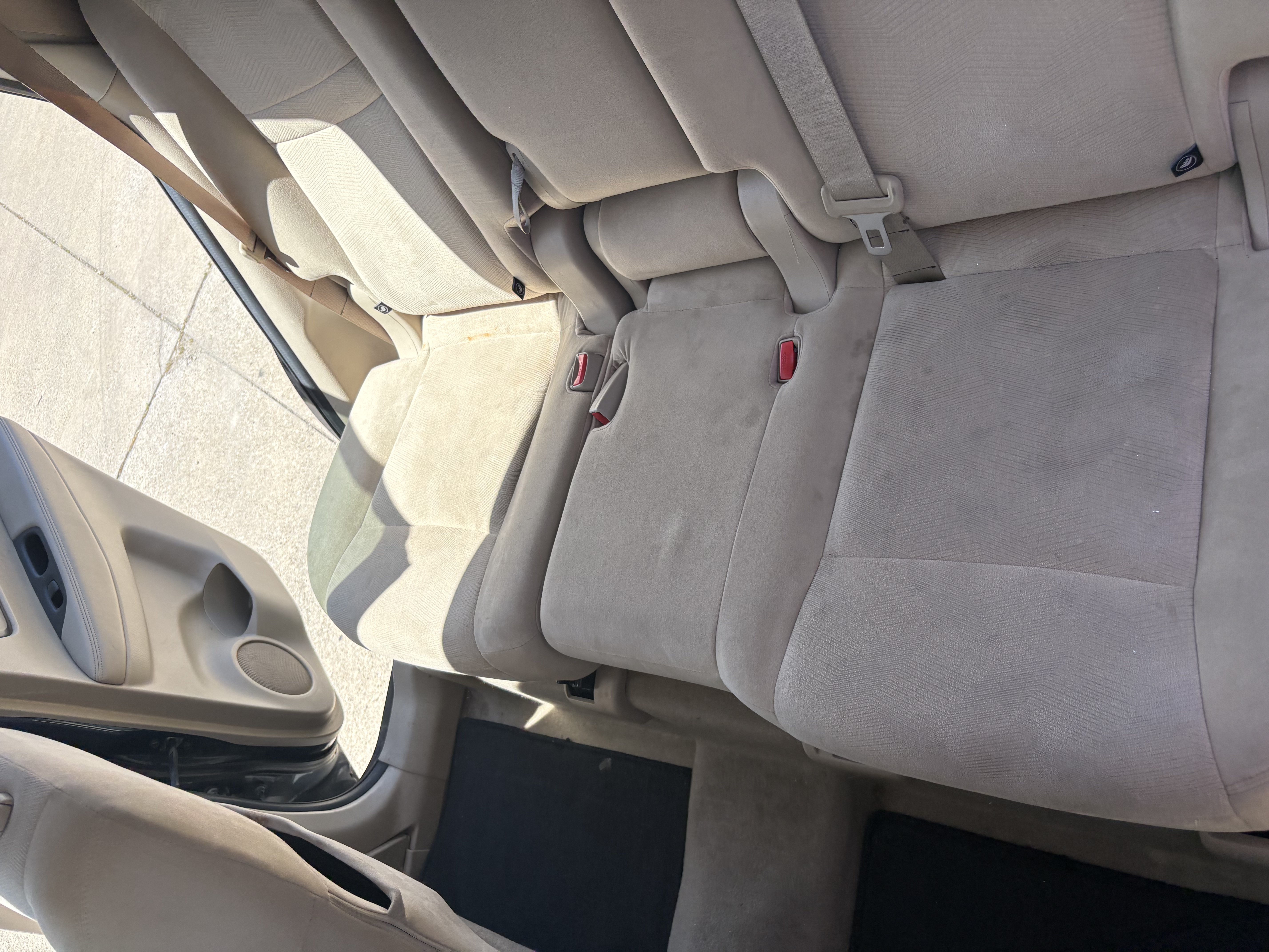 Used 2015 Nissan Rogue SV w/ SV Premium Package FWD image 10