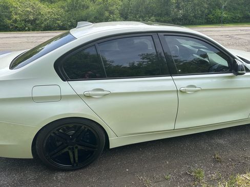 Used 2012 BMW 335i Sedan RWD image 9