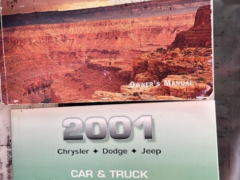 Used 2001 Jeep Wrangler Sahara image 14