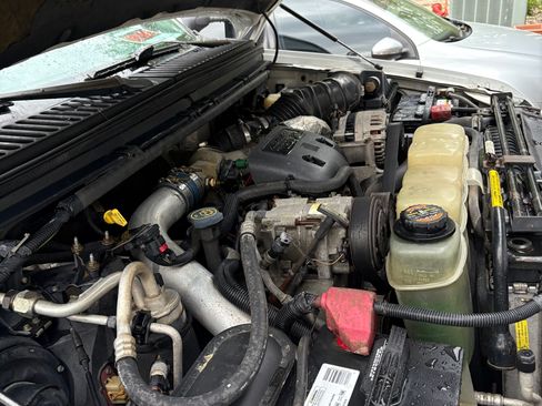 Used 2000 Ford F350 4x4 Crew Cab Super Duty image 7