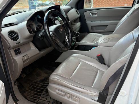 Used 2011 Honda Pilot Touring image 8