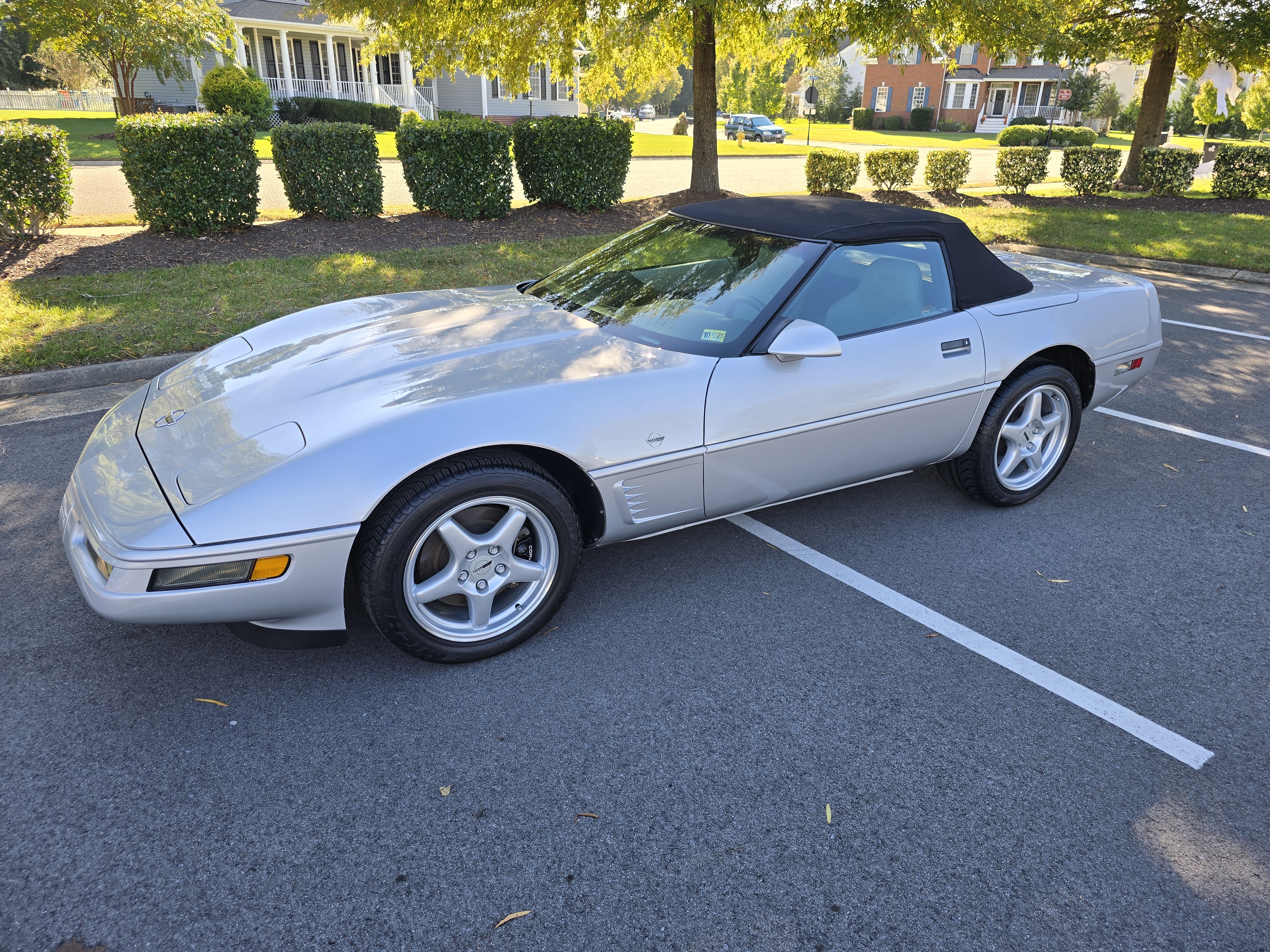 Used 1996 Chevrolet Corvette Convertible RWD image 6