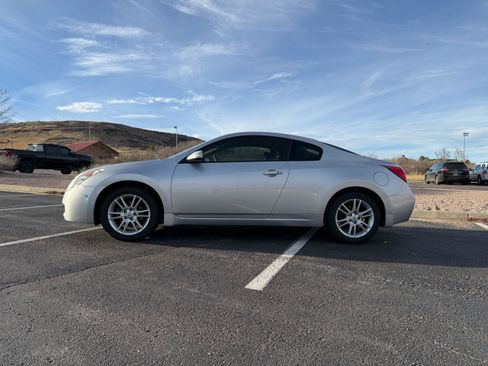 Used 2008 Nissan Altima 3.5 SE w/ Premium Pkg image 8