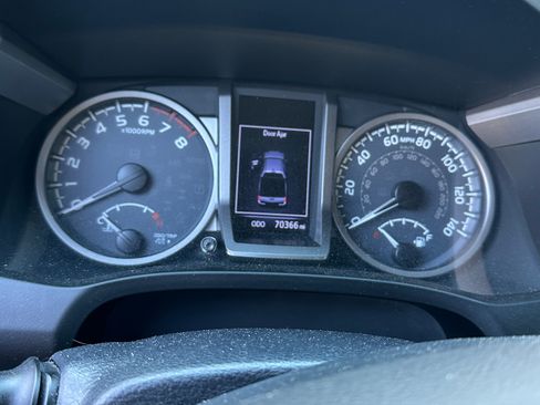 Used 2019 Toyota Tacoma SR5 image 12