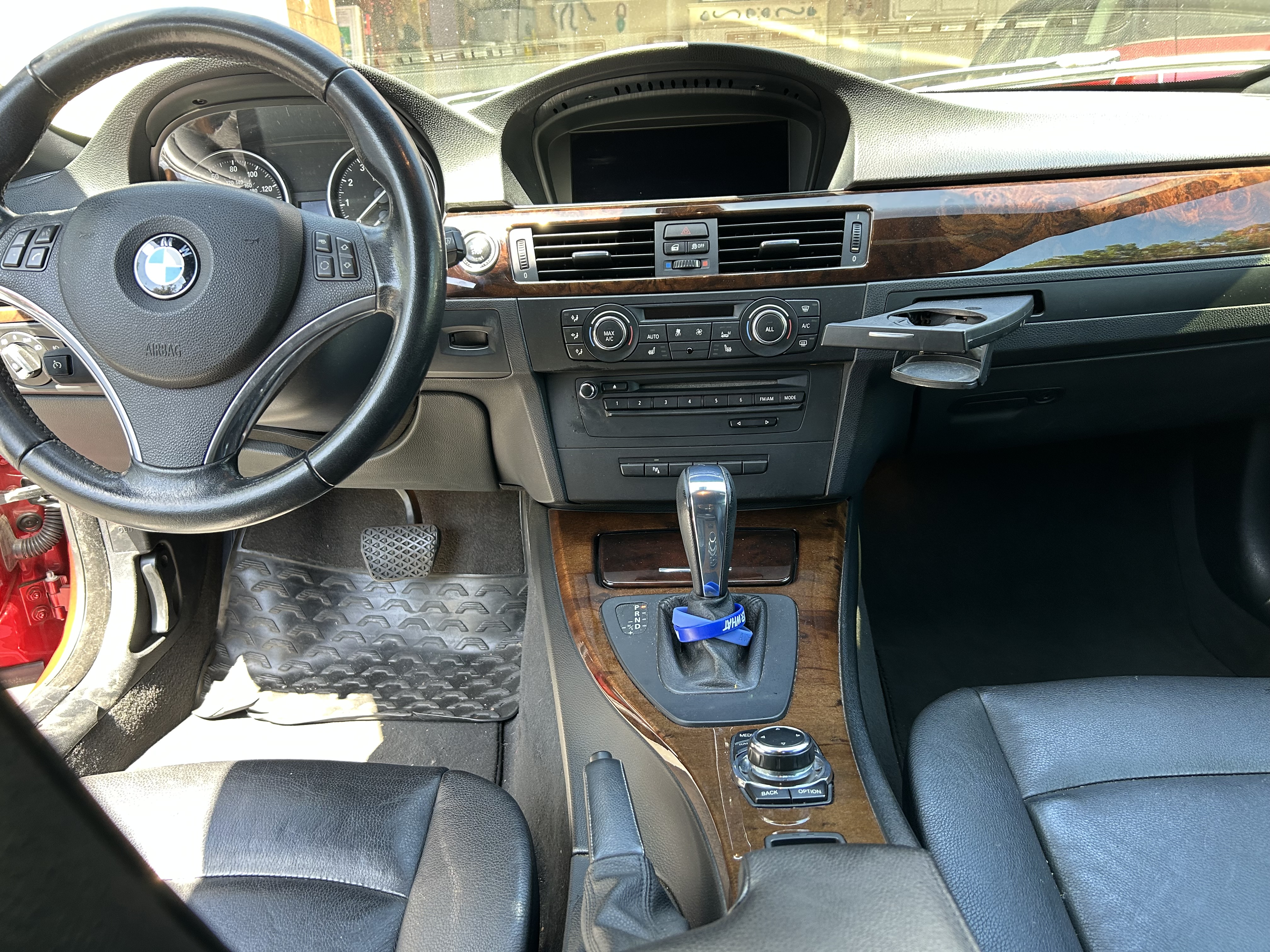 Used 2013 BMW 328i Convertible RWD image 16