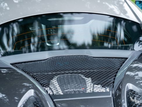 Used 2017 McLaren 570S Coupe image 12