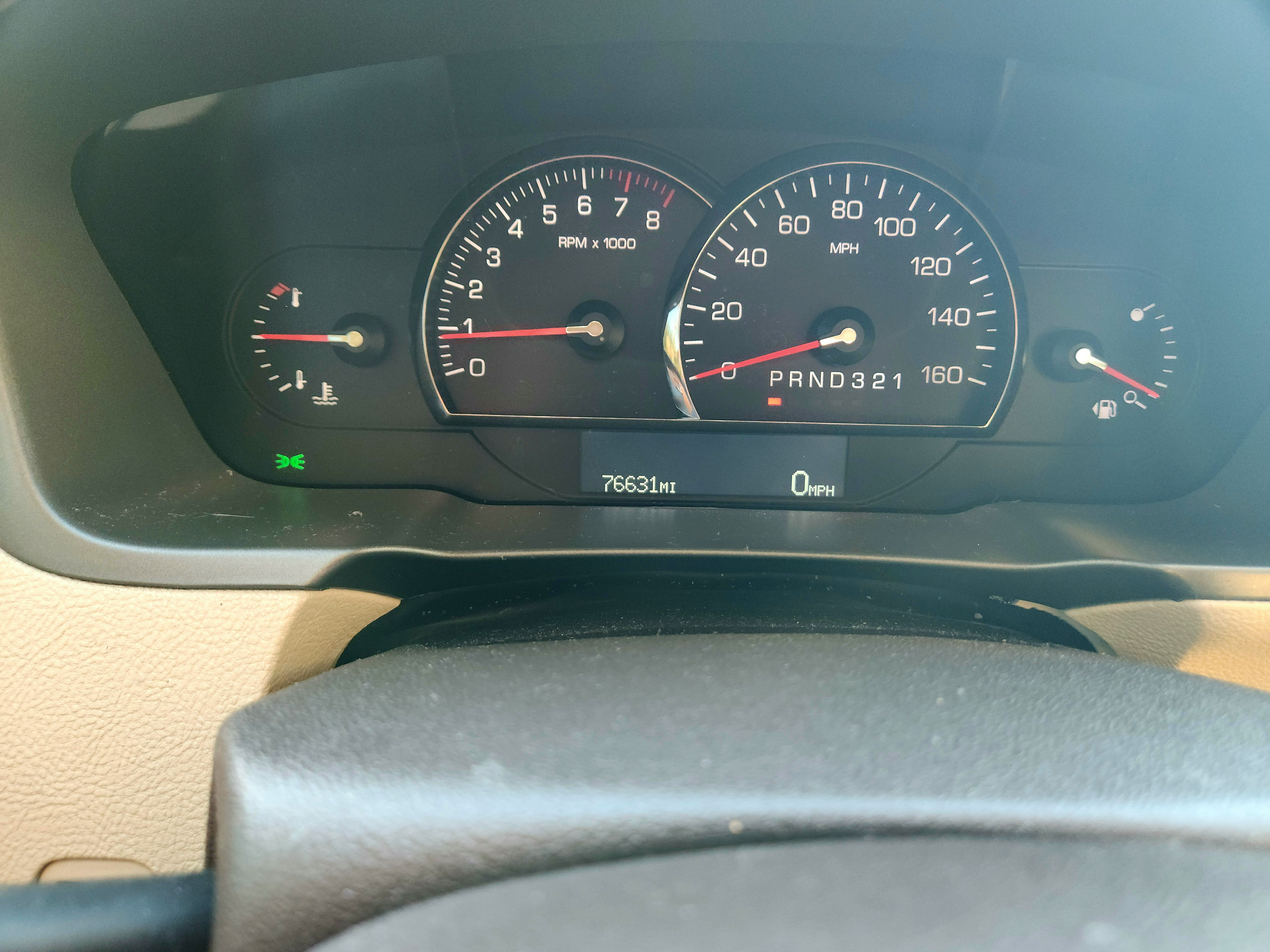 Used 2008 Cadillac DTS w/ Sun And Sound Package FWD image 10
