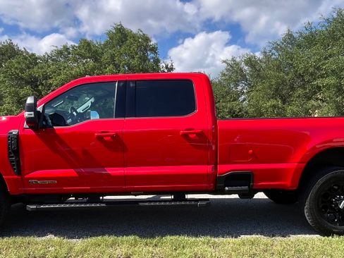 Used 2025 Ford F350 XLT w/ Black Appearance Package AWD/4WD image 2