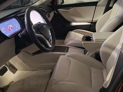 Used 2018 Tesla Model S 75D image 10