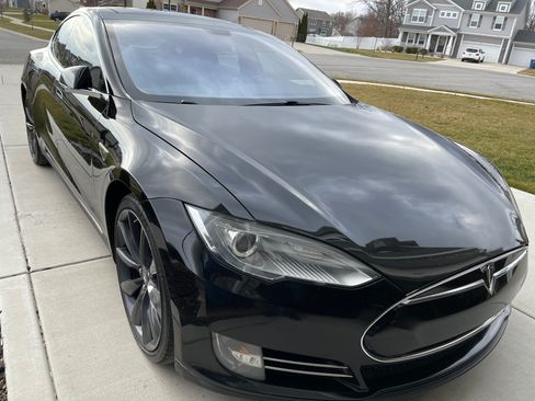Used 2014 Tesla Model S 60 image 8