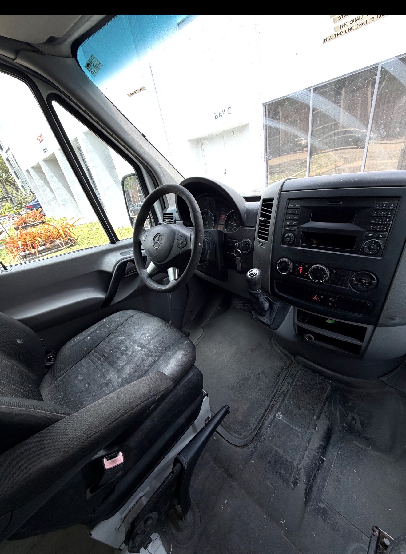 Used 2016 Mercedes-Benz Sprinter 2500 image 26