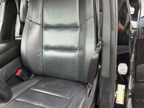 Used 2018 Jeep Grand Cherokee Limited w/ Trailer Tow Group IV image 17