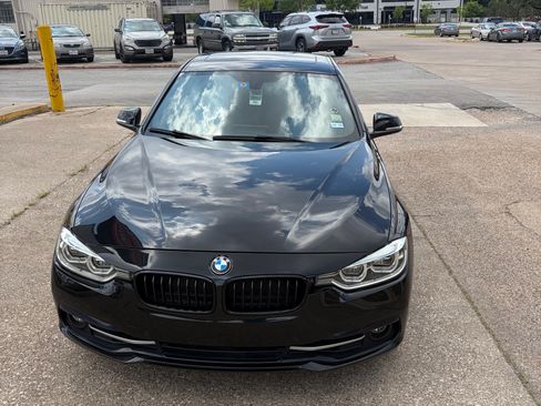 Used 2018 BMW 330i Sedan RWD image 5