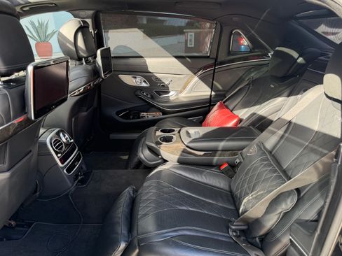 Used 2016 Mercedes-Benz Maybach S 600 image 17