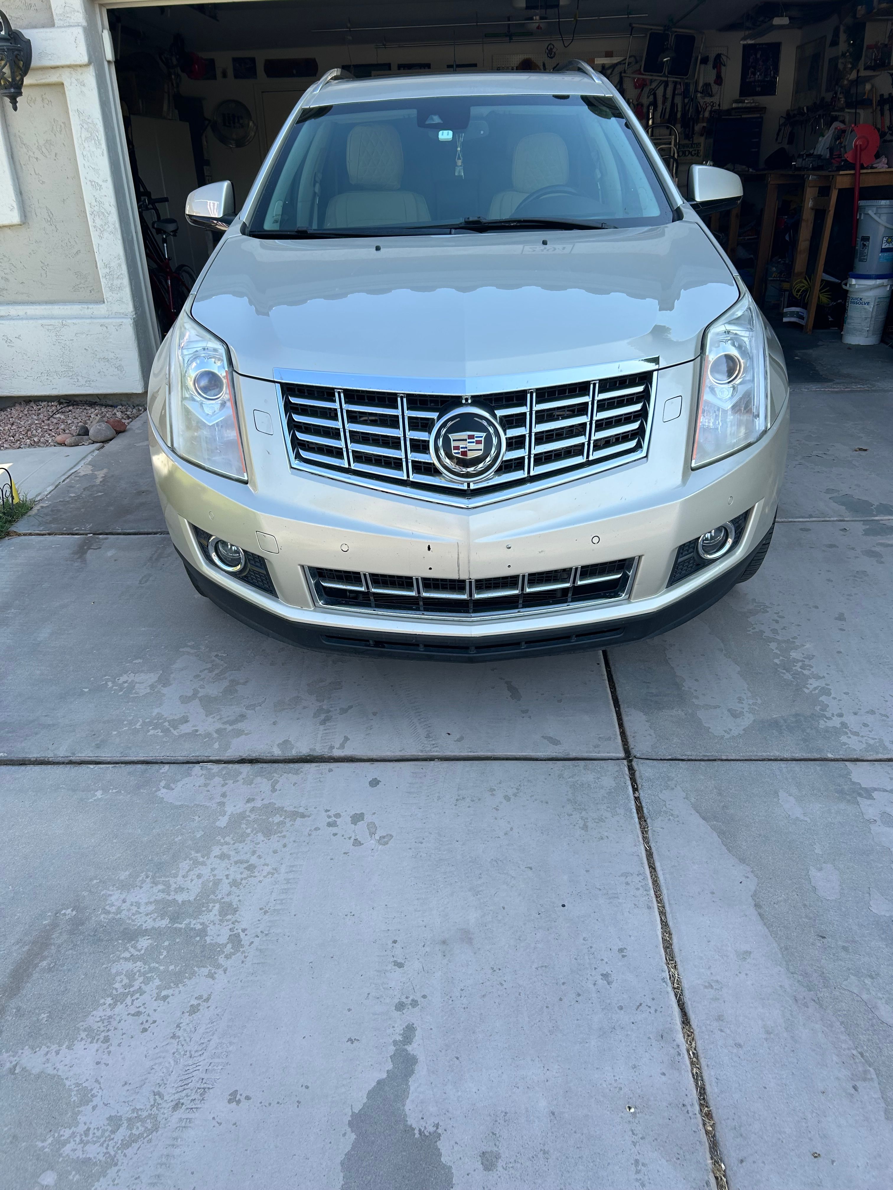Used 2014 Cadillac SRX Premium w/ Driver Assist Package AWD/4WD image 4