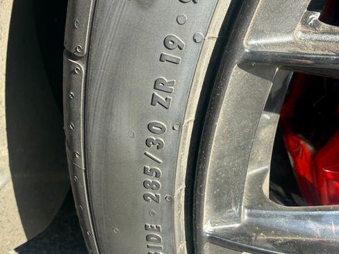 Used 2019 Chevrolet Corvette Stingray Coupe w/ Carbon Flash Badge Package image 14