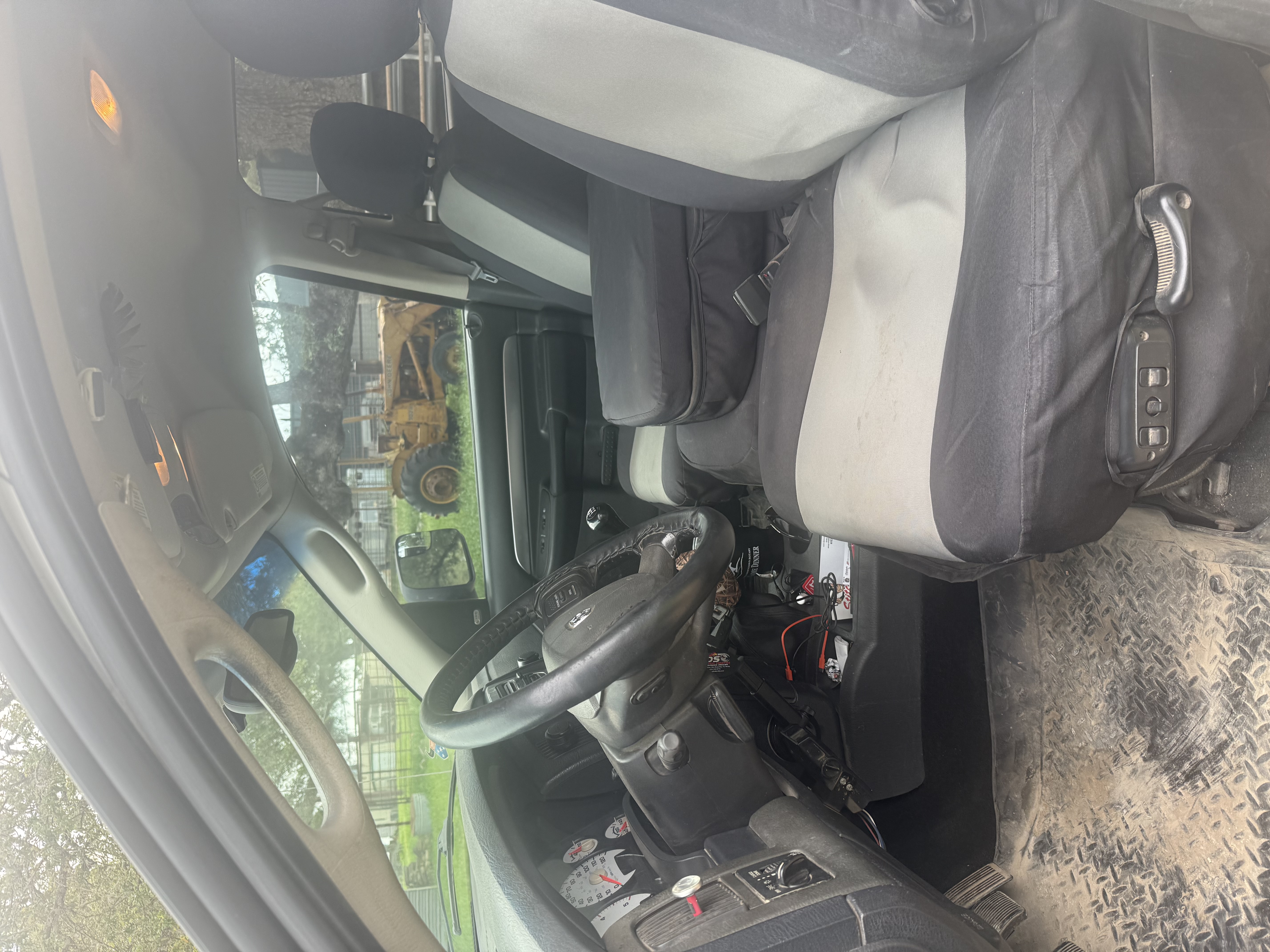 Used 2005 Dodge Ram 3500 Truck SLT AWD/4WD image 8