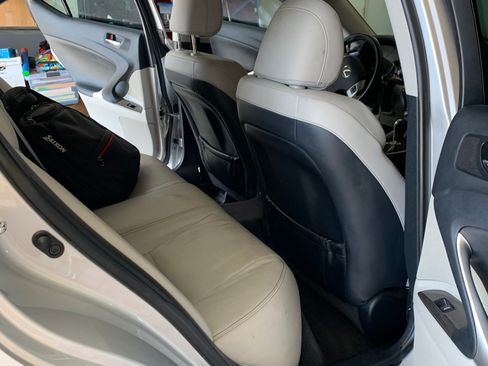 Used 2012 Lexus IS 250 w/ Premium Pkg Value Edition RWD image 13