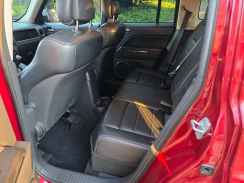 Used 2012 Jeep Patriot Limited w/ Sun/Sound Group image 8