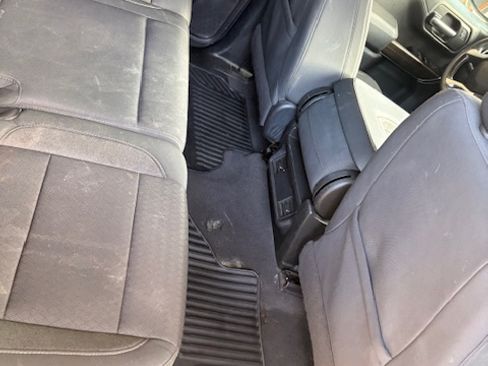 Used 2020 Chevrolet Silverado 1500 LT image 9