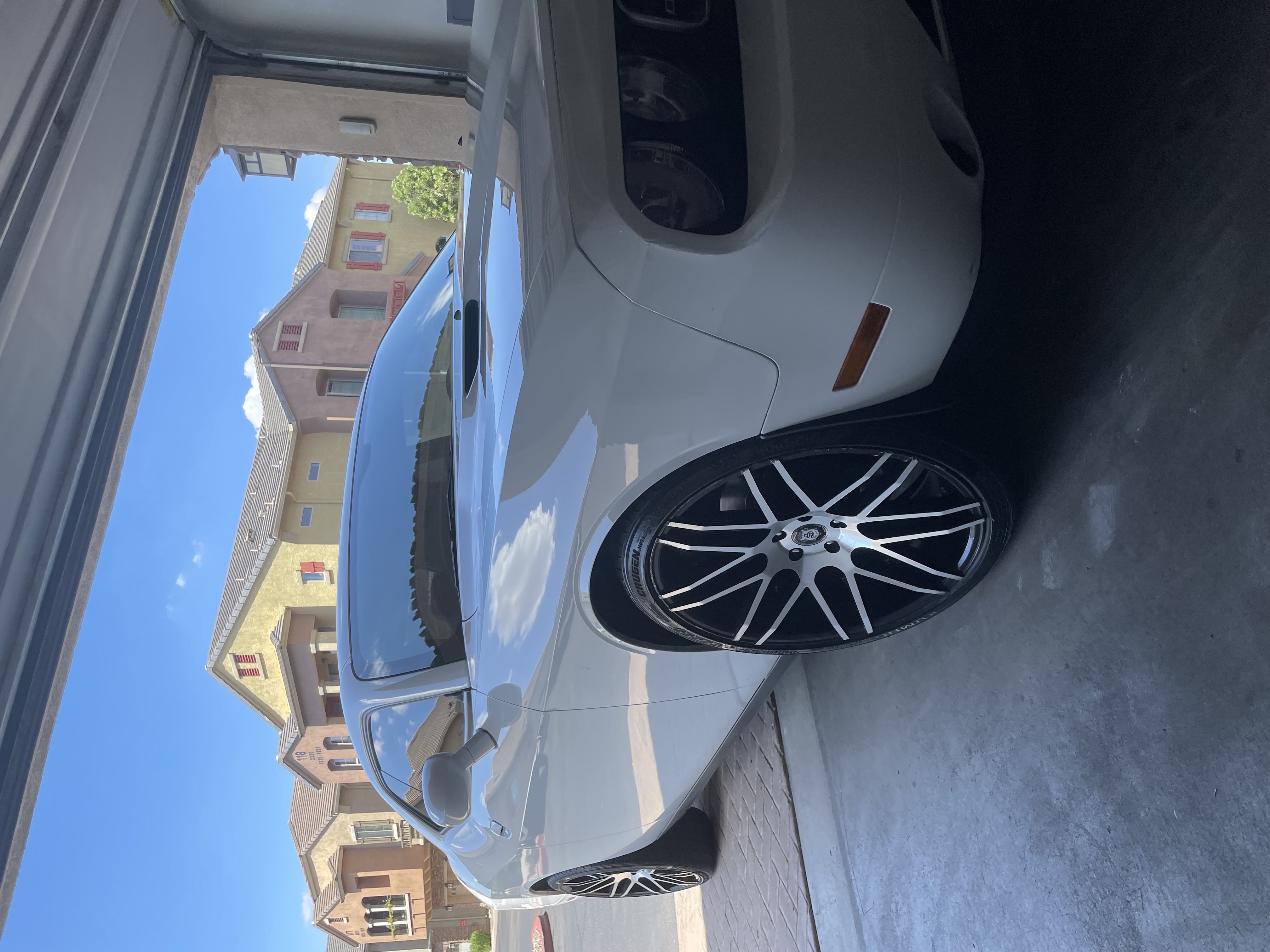 Used 2013 Dodge Challenger SXT RWD image 2