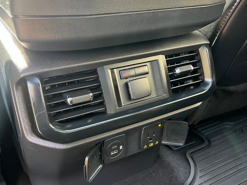 Used 2023 Ford F150 Raptor image 26