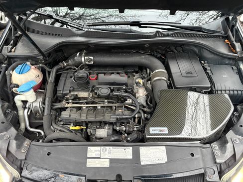 Used 2012 Volkswagen Golf 4-Door image 13