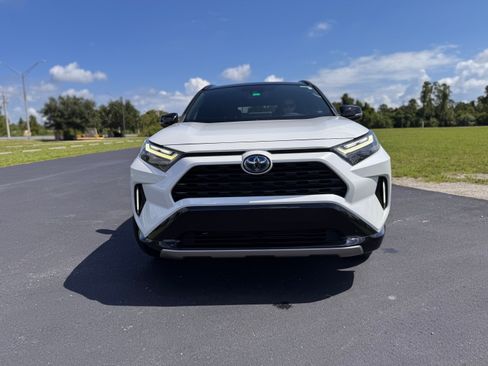 Used 2024 Toyota RAV4 XSE w/ Weather Package AWD/4WD image 10