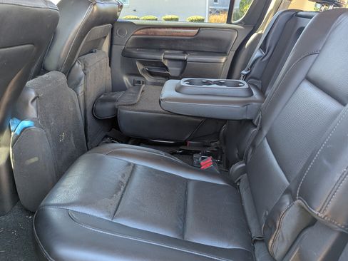 Used 2008 Nissan Armada LE w/ Preferred Pkg image 9