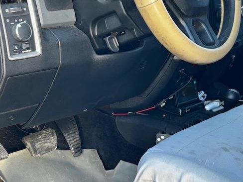 Used 2017 RAM 2500 Tradesman w/ Chrome Appearance Group image 2