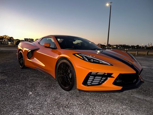 Used 2023 Chevrolet Corvette Stingray Premium Conv w/ Z51 Performance Package image 4