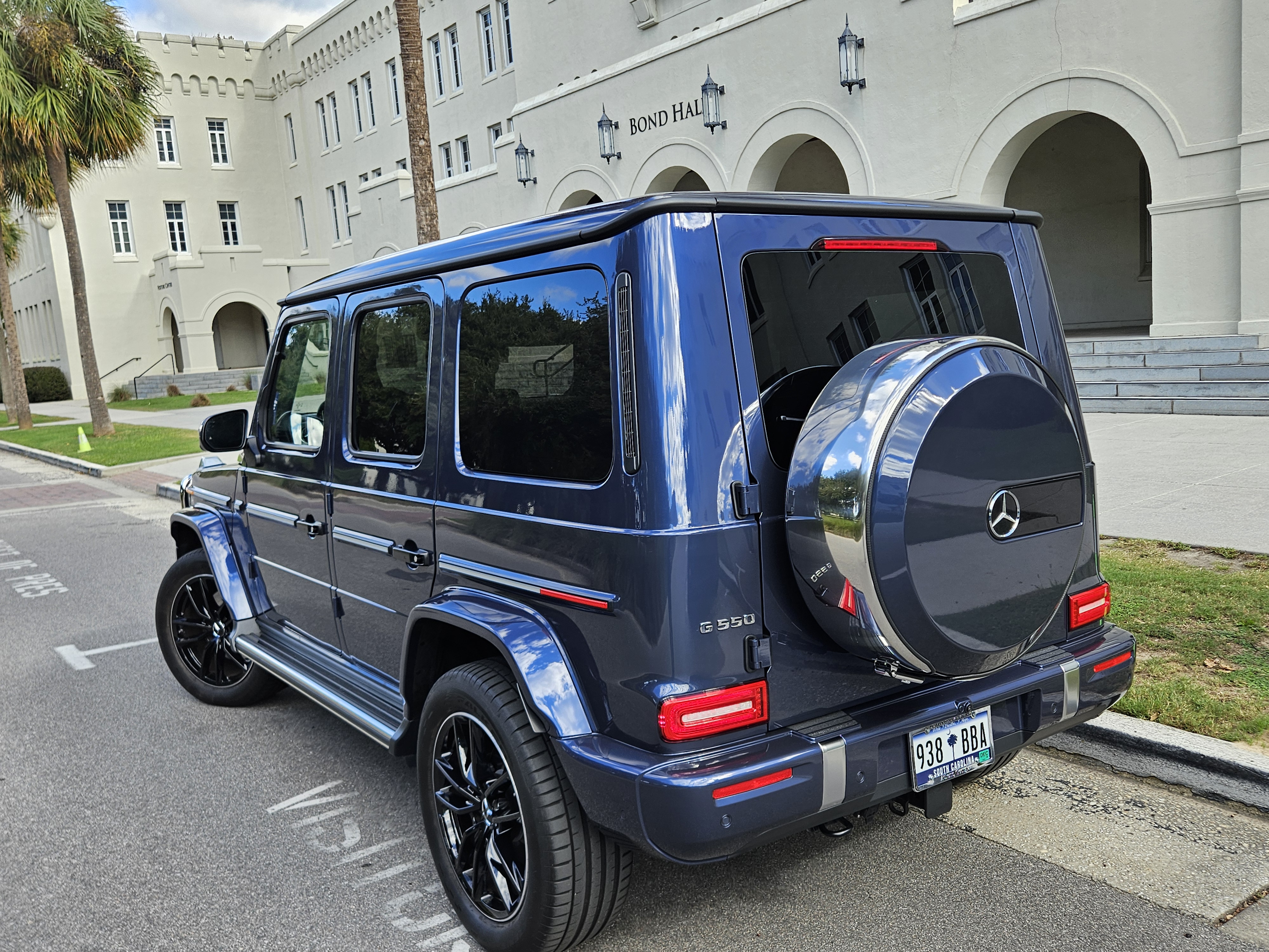Used 2025 Mercedes-Benz G 550 image 11
