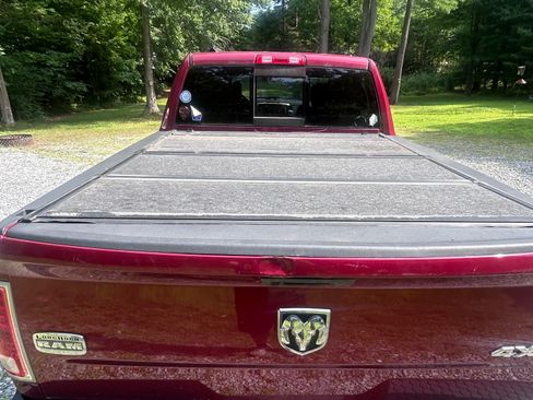Used 2015 RAM 1500 Laramie Longhorn w/ Convenience Group AWD/4WD image 11