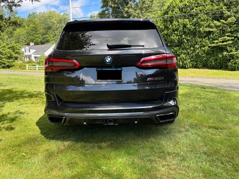 Used 2019 BMW X5 xDrive50i w/ M Sport Package AWD/4WD image 6