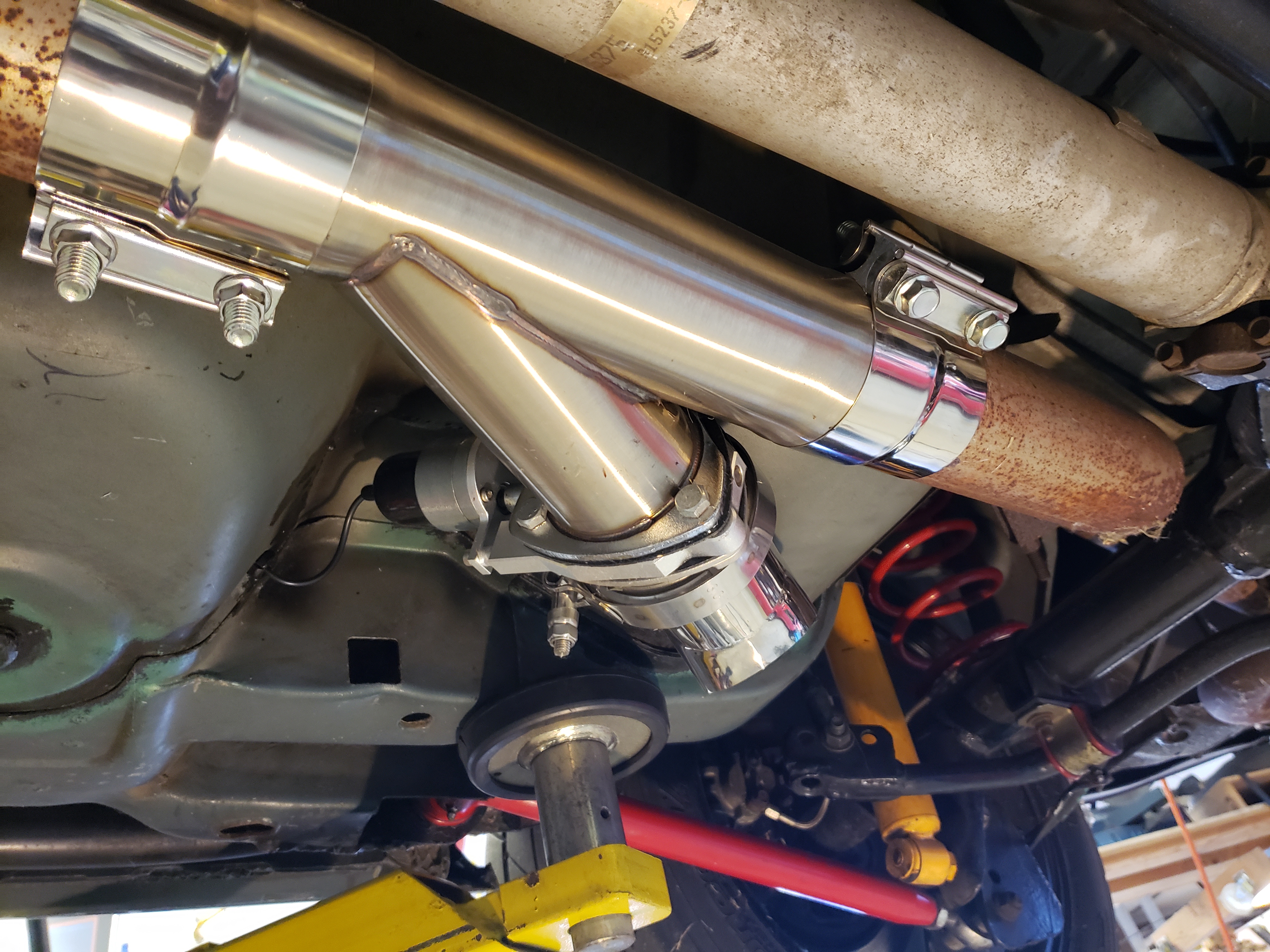 Used 1994 Chevrolet Camaro Z28 RWD image 25