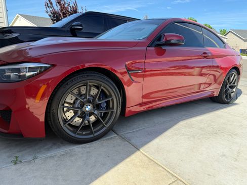 Used 2020 BMW M4 CS w/ Executive Package image 6