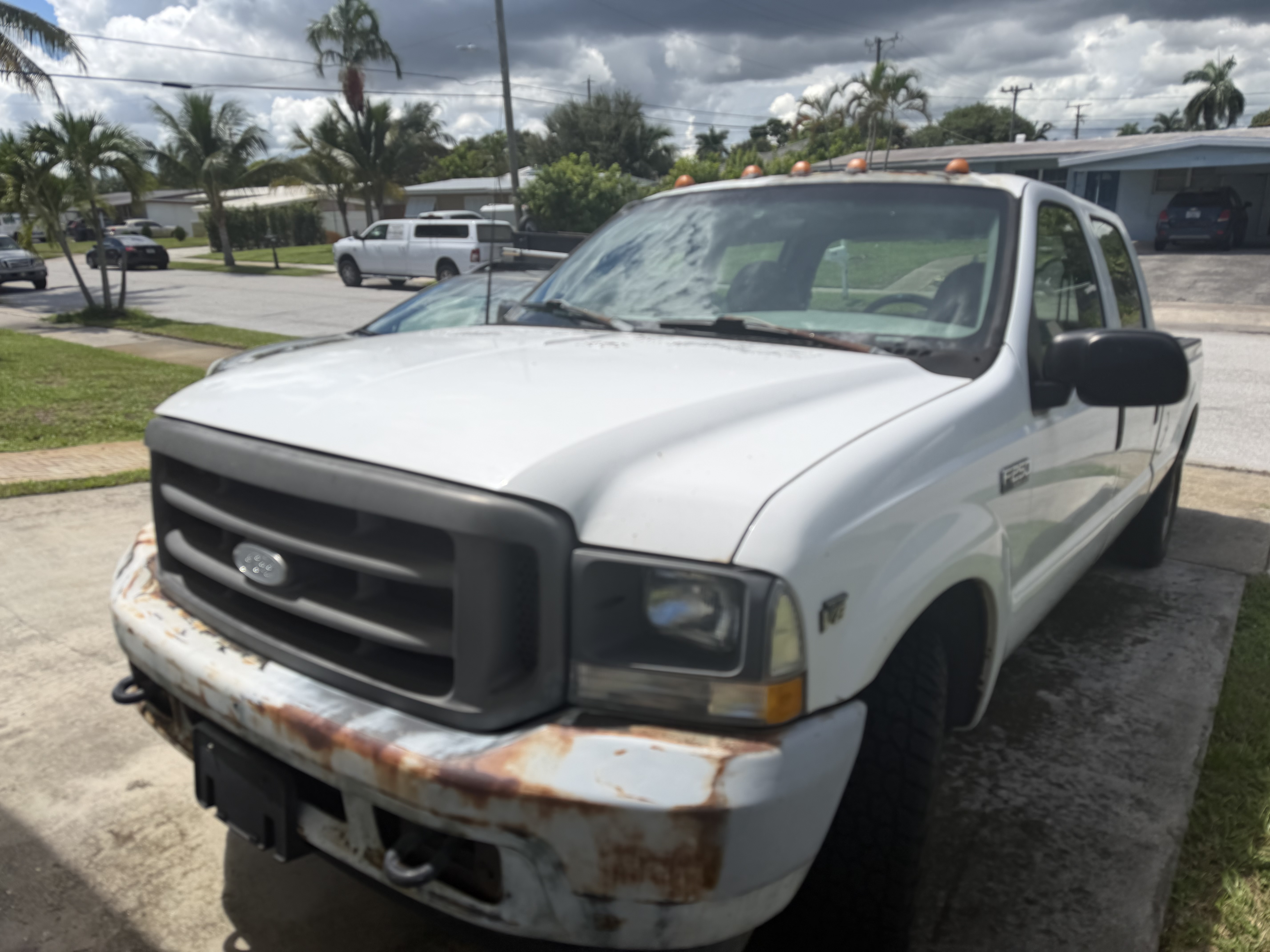 Used 2002 Ford F250 2WD Crew Cab Super Duty image 2