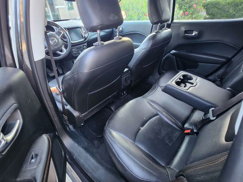 Used 2019 Jeep Compass Limited image 13