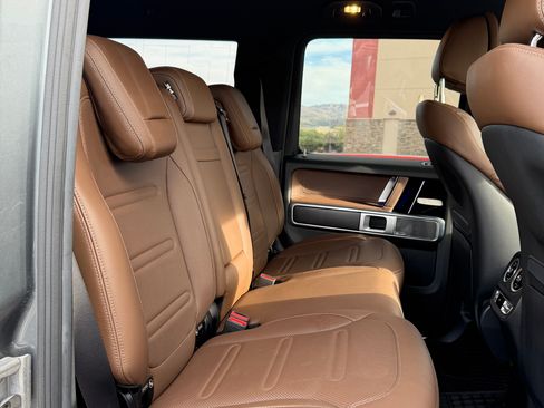 Used 2020 Mercedes-Benz G 550 image 11