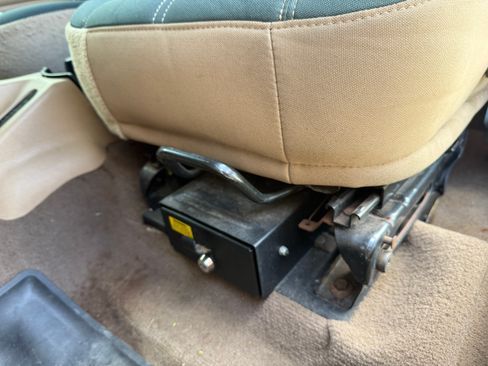 Used 2001 Jeep Wrangler Sahara image 15