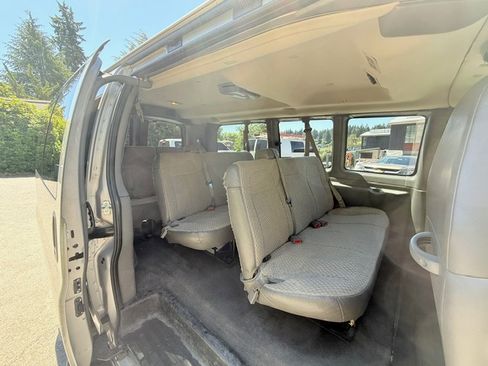 Used 2008 Chevrolet Express 2500 LS Van 3D w/ LT Preferred Equipment Group image 10