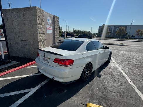 Used 2008 BMW 335i Coupe image 4