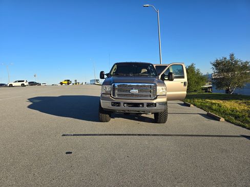 Used 2007 Ford F250 Lariat image 15