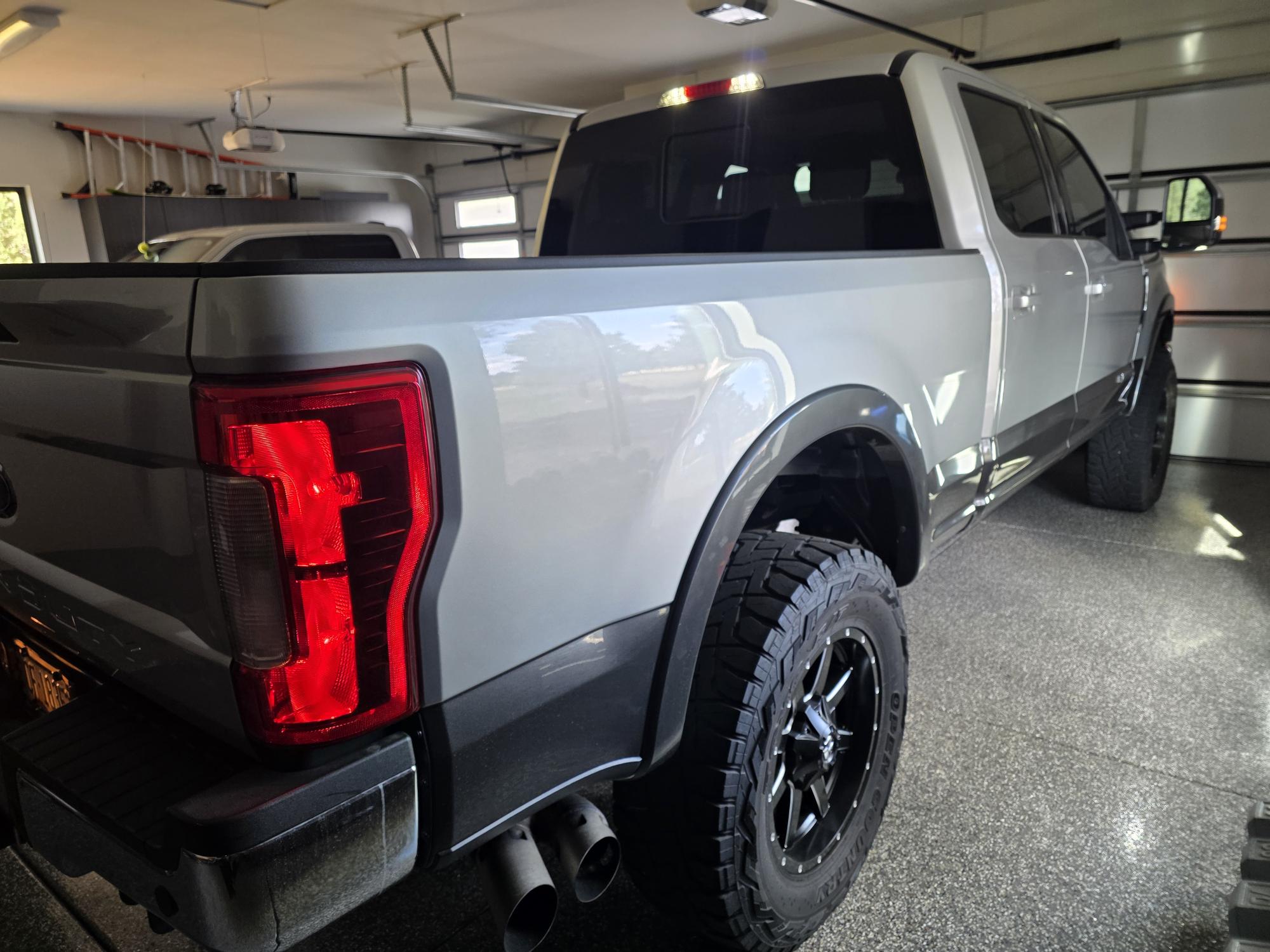 Used 2017 Ford F350 Lariat w/ Lariat Value Package AWD/4WD image 22