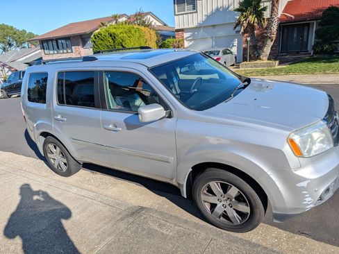 Used 2012 Honda Pilot Touring image 2