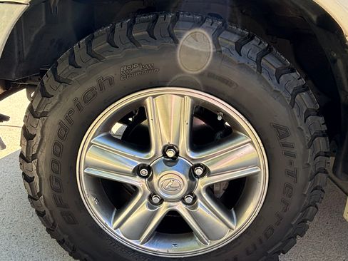 Used 2006 Lexus LX 470 4WD image 8